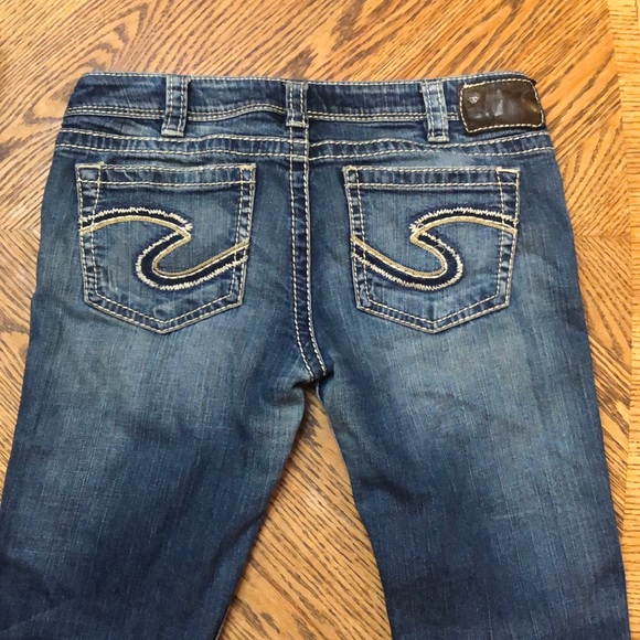 Silver jeans Frances 18” - Picture 4 of 6